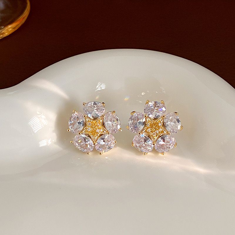 Gold (thickened Genuine Gold Plating) Copper And Diamond-encrusted Flower Earrings