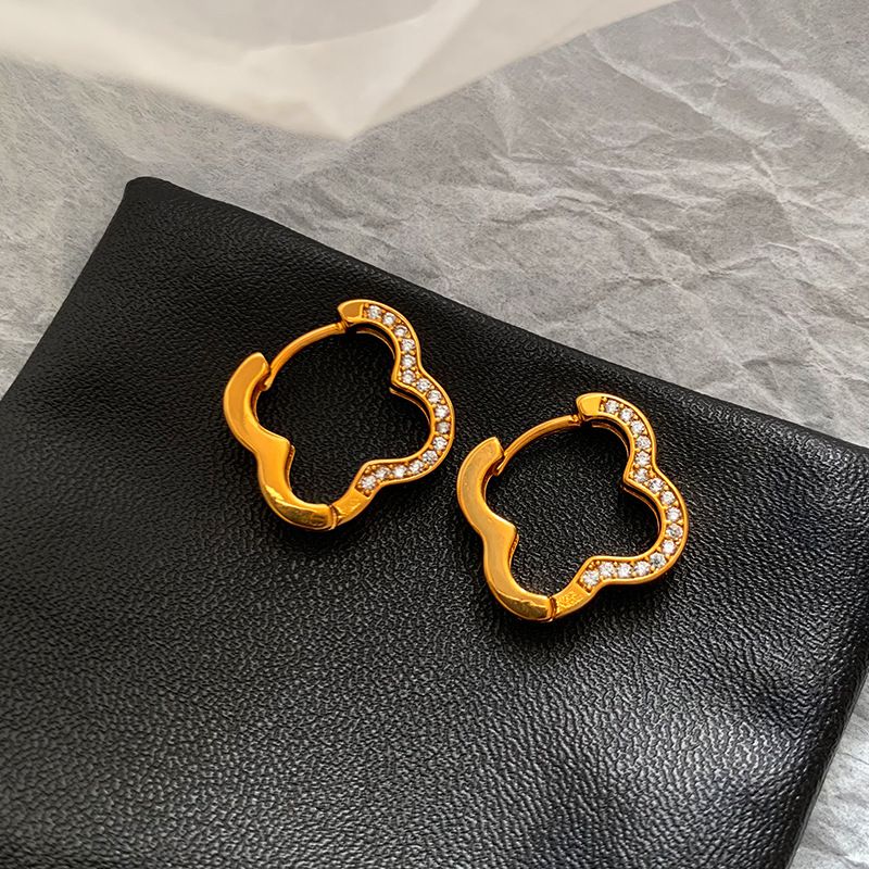 Gold Gold-plated Copper And Diamond-encrusted Four-leaf Clover Earrings