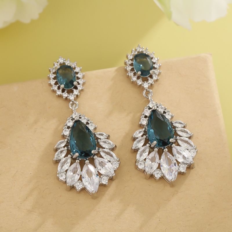 Red - Teardrop Tassels Copper And Diamond-encrusted Teardrop Earrings