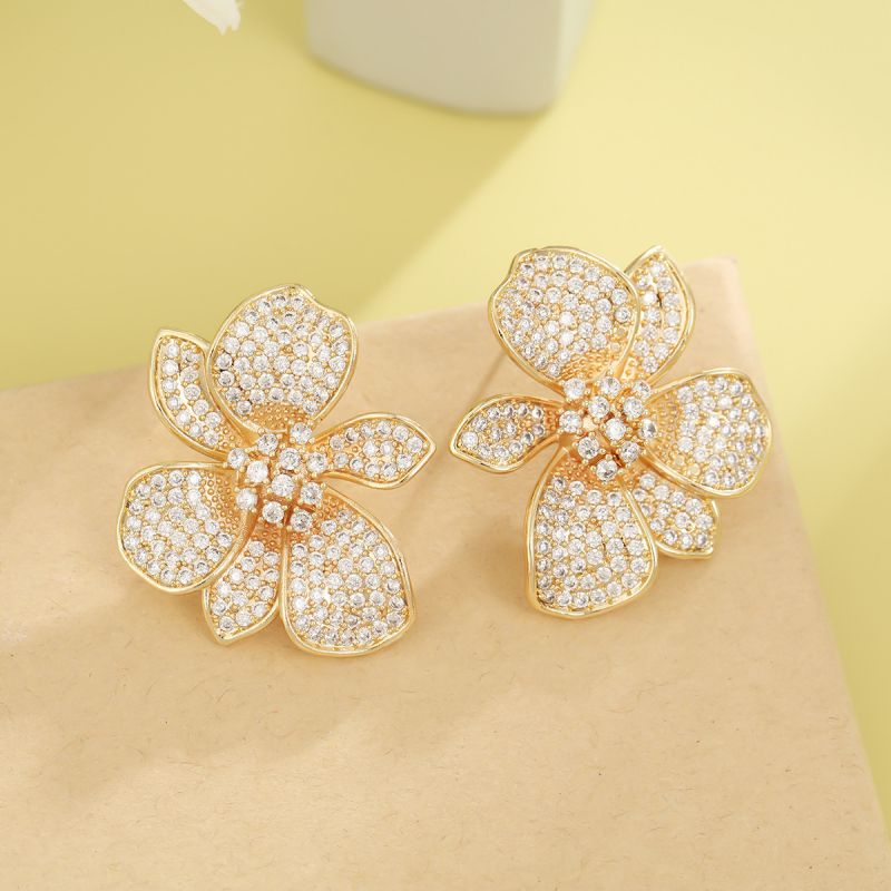 Silver Rose Copper And Diamond-encrusted Flower Earrings