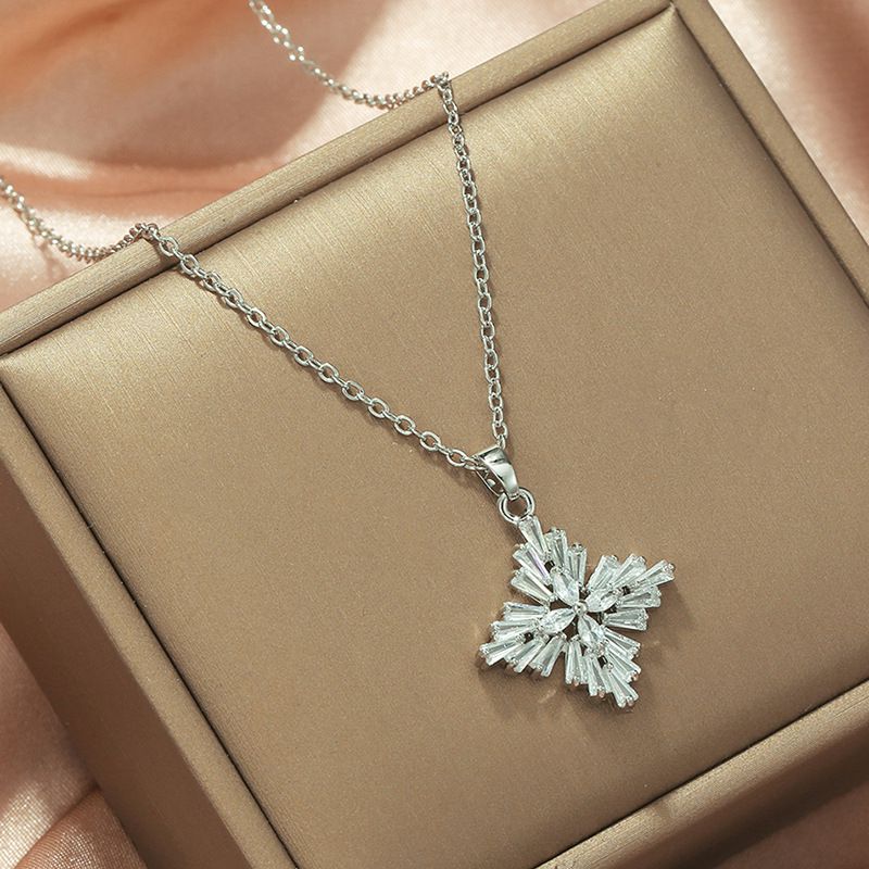Titanium Steel Chain + 18k Gold:white Zircon Diamond Snowflake Necklace Copper Diamond-encrusted Rhombus Snowflake Necklace