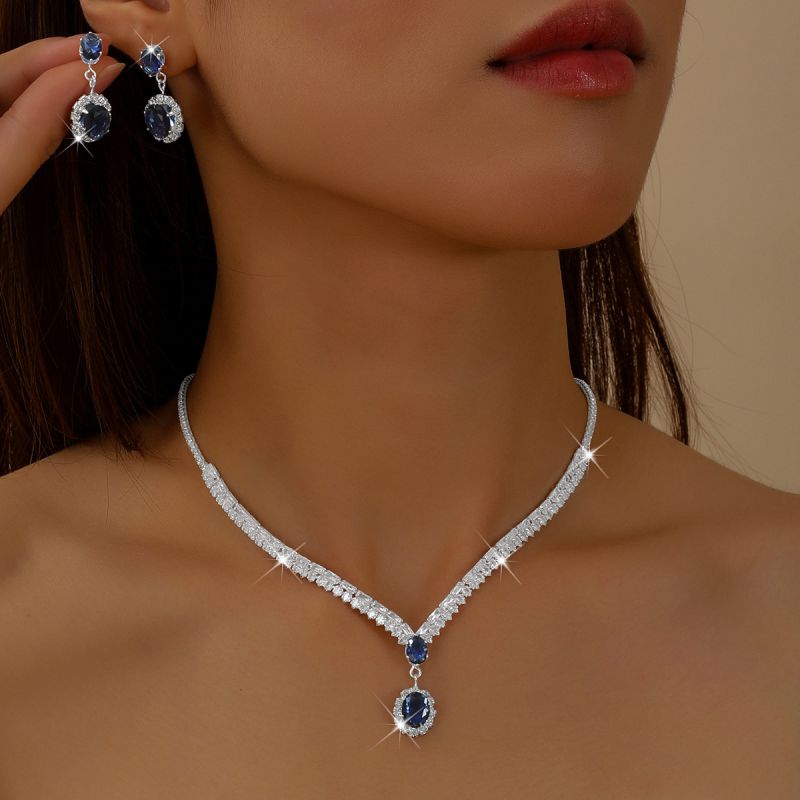 Ink Orchid Alloy Diamond-encrusted Oval Necklace And Earring Set