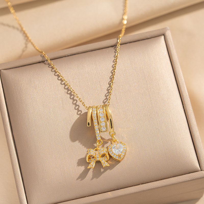 Gold Bow Circle Heart Necklace Copper And Diamond-encrusted Heart-shaped Bow Necklace