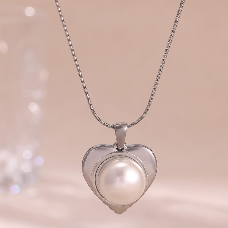 Gold Titanium Steel Heart Pearl Necklace