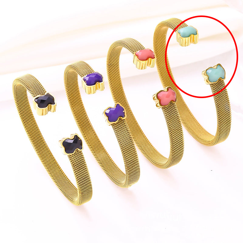 Gang + Black Stainless Steel Bear-shaped Agate Round C-shaped Bracelet