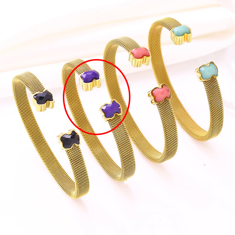 Gang + Black Stainless Steel Bear-shaped Agate Round C-shaped Bracelet