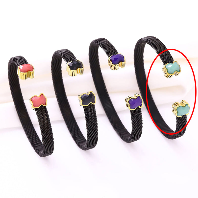 Gang + Black Stainless Steel Bear-shaped Agate Round C-shaped Bracelet