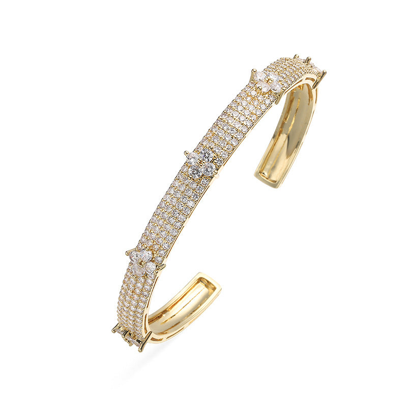 Gold And Green Diamond Four-leaf Clover Bracelet Gold-plated Copper And Diamond-encrusted Four-leaf Clover Bracelet