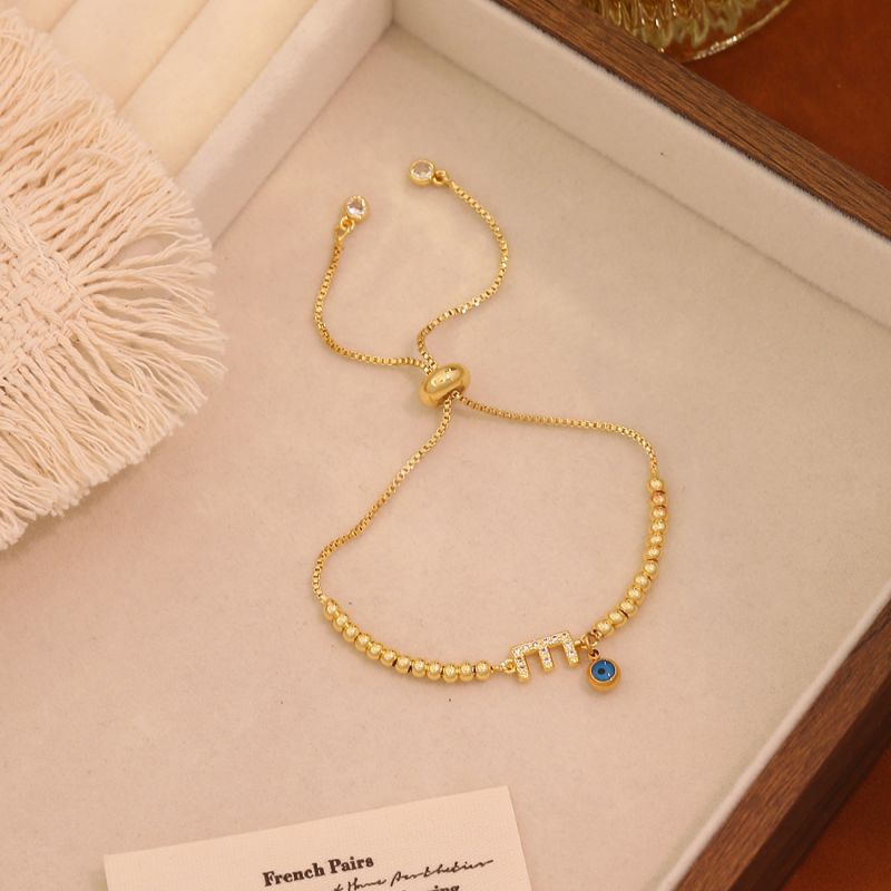 A Copper 26-letter Eye Bracelet