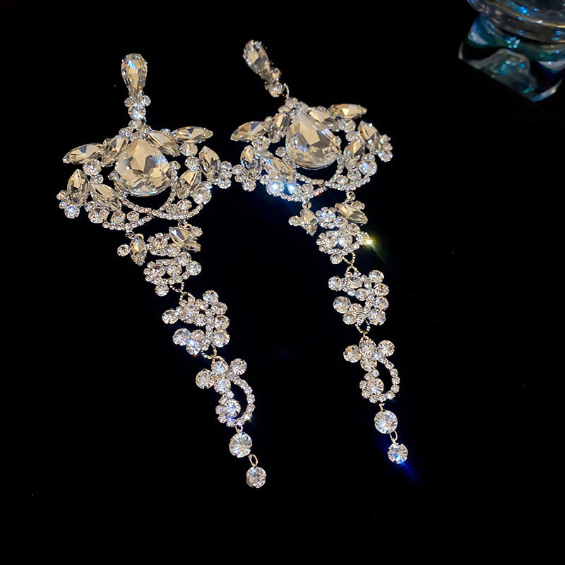 #1 Silver Needle - Silver Diamond-studded Tassel Metal And Diamond Tassel Earrings