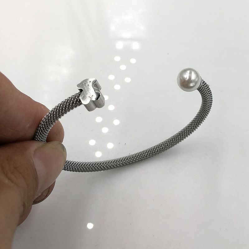 Steel Color Titanium Steel Pearl Bear Bracelet