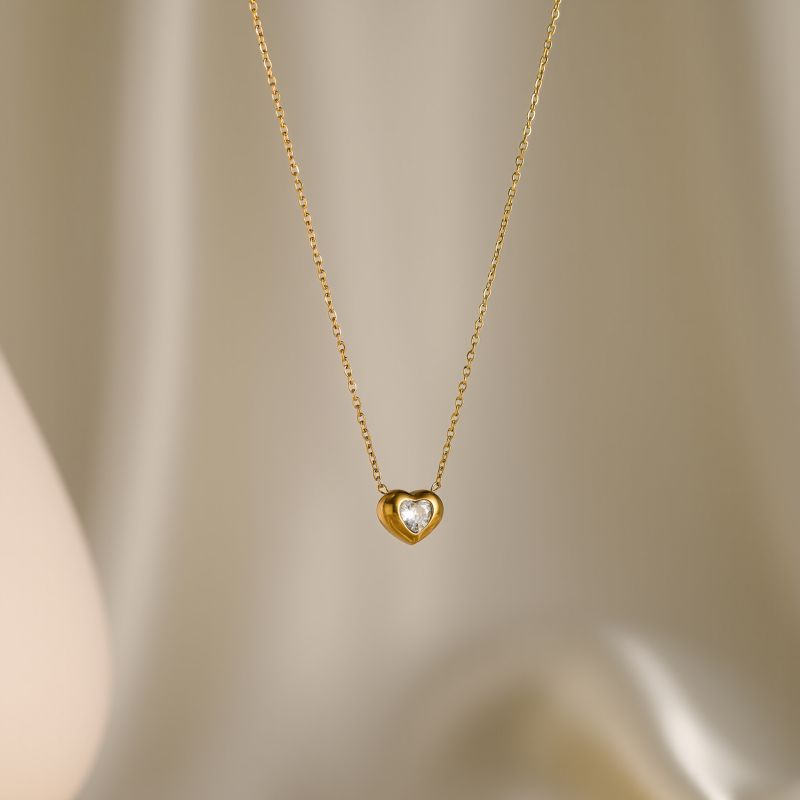 White Heart Titanium Steel Diamond-encrusted Heart Necklace