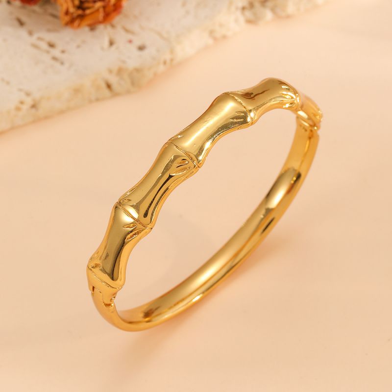 Gold Bracelet #1 304 Stainless Steel Diamond-set Round Bangle