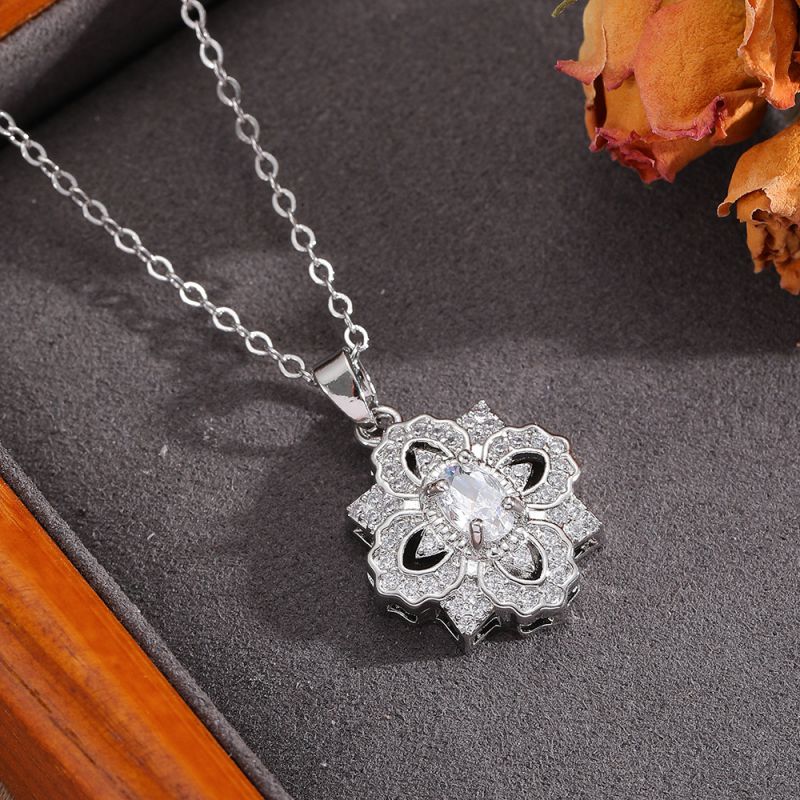 Necklace #2 304 Stainless Steel Diamond Flower Necklace