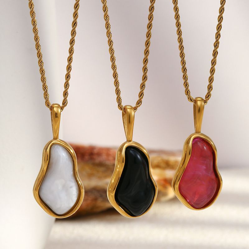 Baroque Pearl Pendant Necklace - Gold And Black Stainless Steel Irregular Necklace