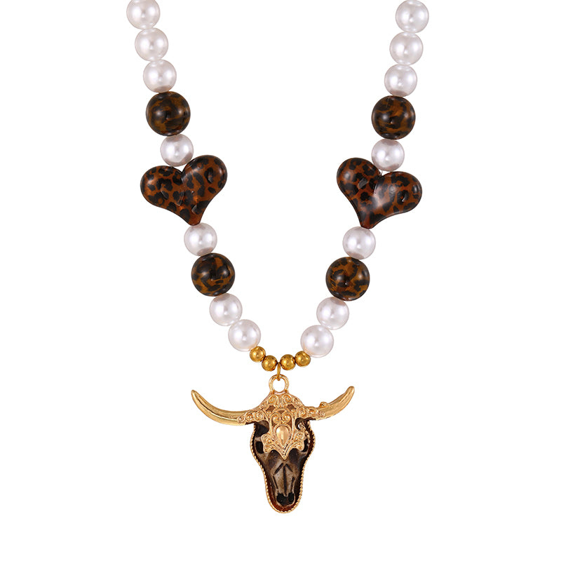 Black And White Alloy Bull Head Imitation Pearl Resin Heart Necklace