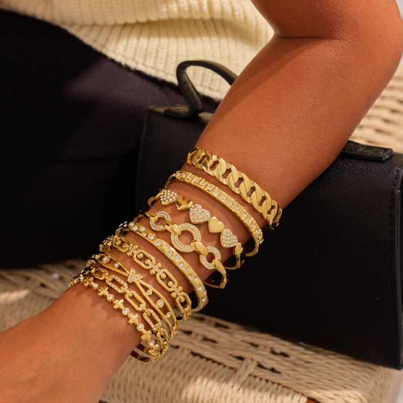 Bracelet #1 Stainless Steel Diamond-encrusted Round Bracelet