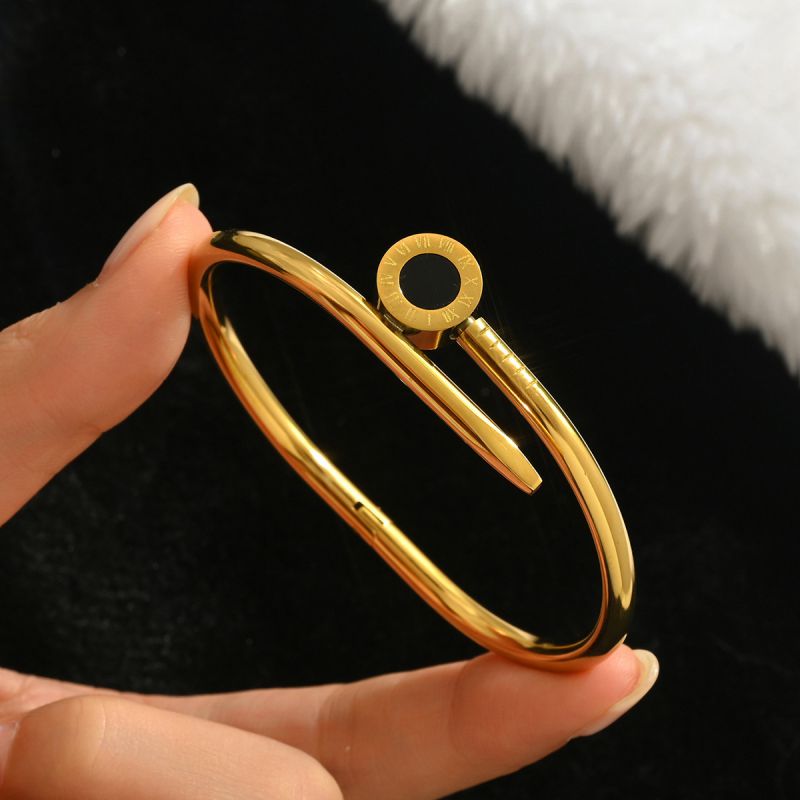 Bracelet 1# Titanium Steel Nail Bracelet