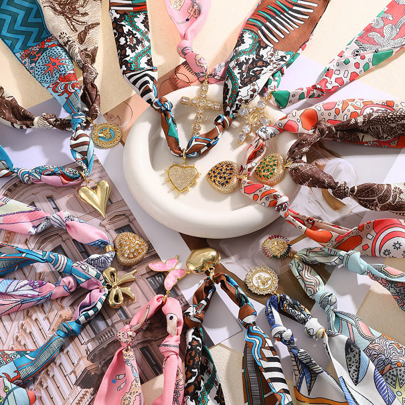 Color 1 Copper Heart Print Fabric Necklace