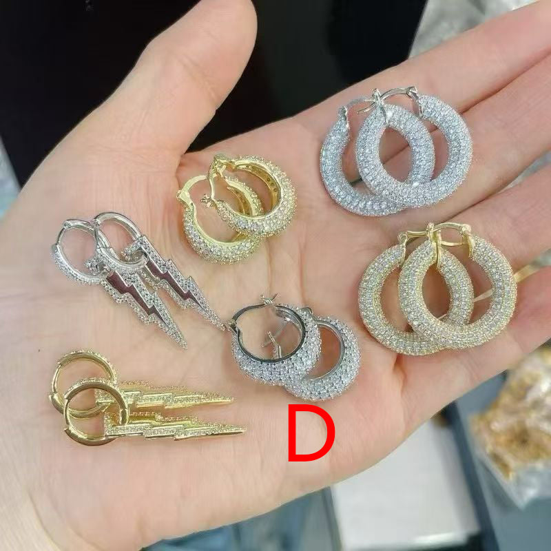 D Copper Round Earrings With Diamonds