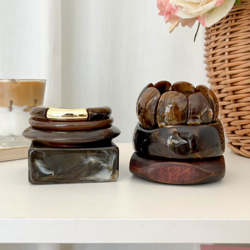 Dark Brown Resin Bamboo Round Bracelet