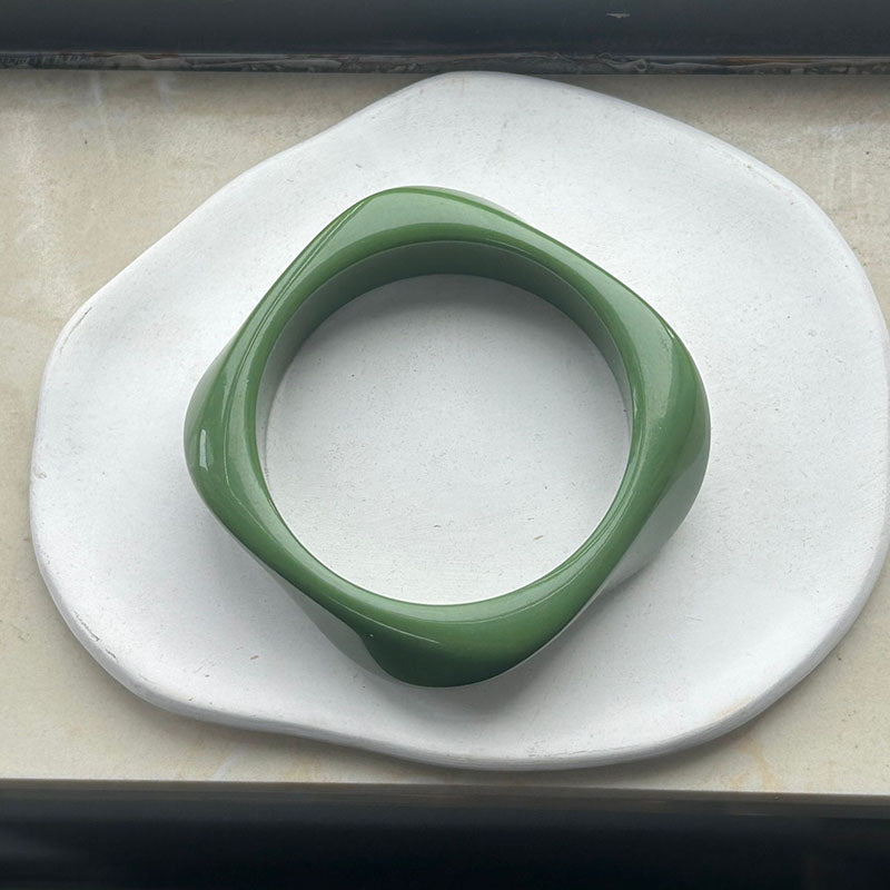 Diamond-shaped Amber - Inner Diameter 65 Weight 53g Resin Irregular Bracelet