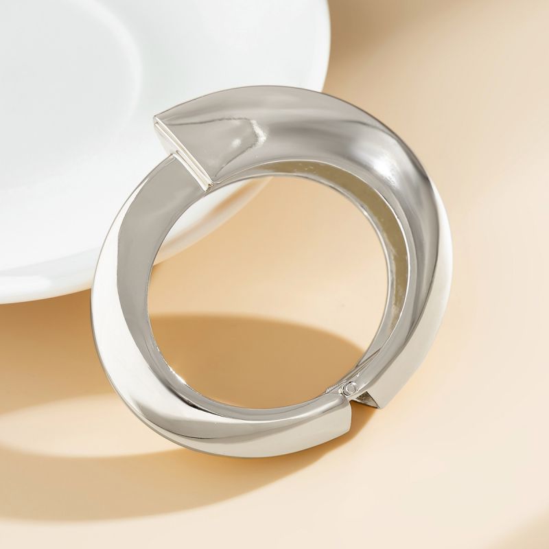 Fashion 01 Gold 2357 Alloy Geometric Glossy Bracelet