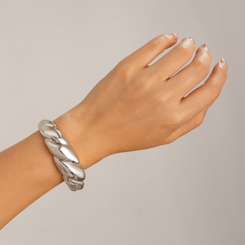 Fashion 01 Gold Alloy Geometric Bracelet