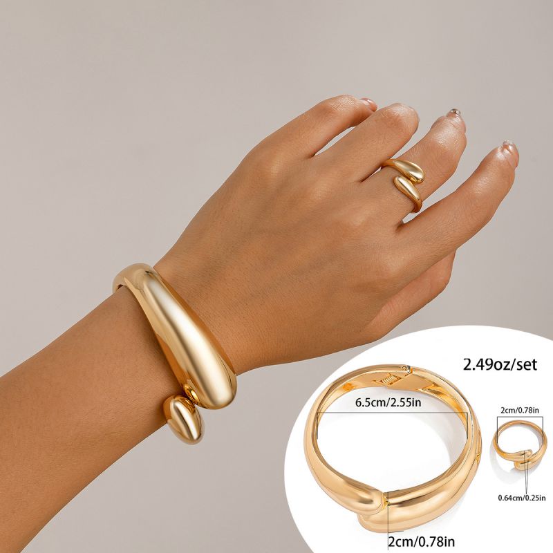 Fashion 01 Gold Alloy Geometric Bracelet