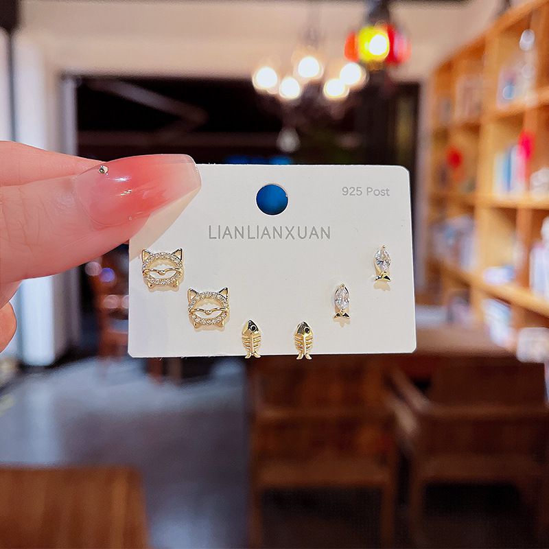 Fashion 6# Zirconia Geometric Earrings Set In Copper