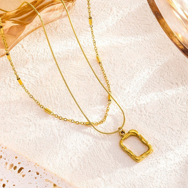 Fashion Big Heart Black Shell Silver Titanium Steel Heart Necklace