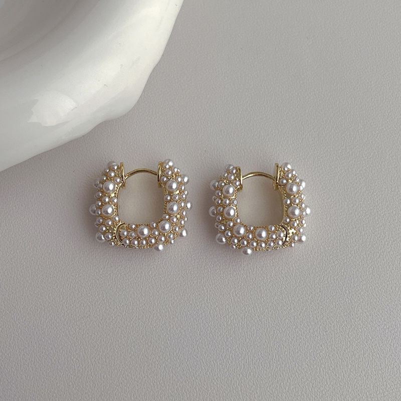 Fashion Round Pearl Earrings Copper Inlaid Zirconium Pearl Round Earrings