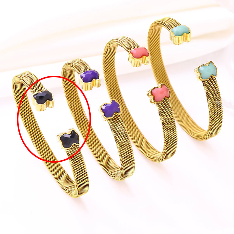 Gang + Black Stainless Steel Bear-shaped Agate Round C-shaped Bracelet