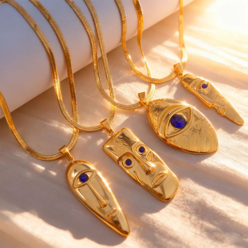 Gold 1 304 Stainless Steel Diamond-encrusted Face Necklace