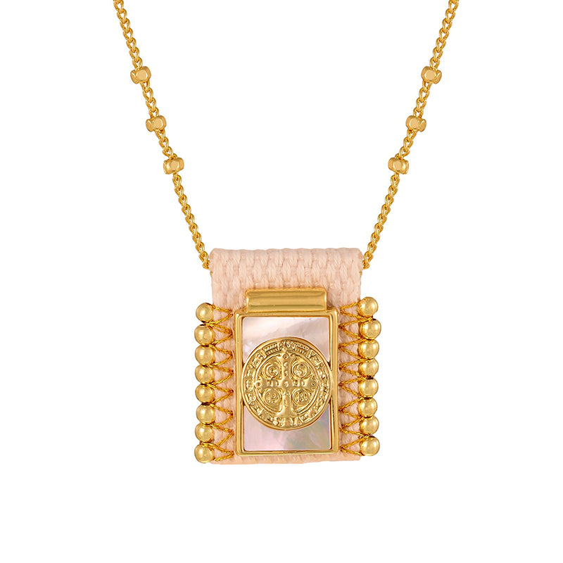 Gold 1 Woven Square Seashell Portrait Beaded Necklace