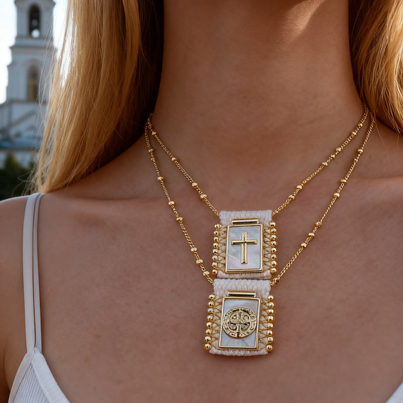 Gold 1 Woven Square Seashell Portrait Beaded Necklace