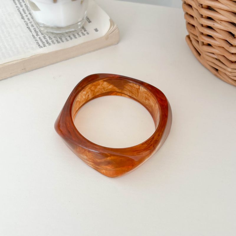 Gold Leaf Color Resin Irregular Smudge Bracelet