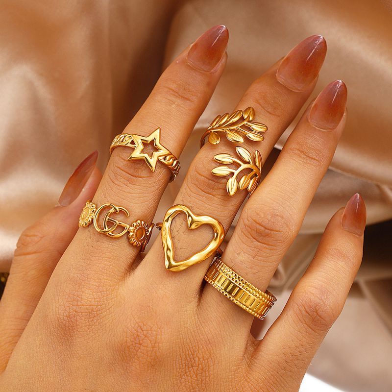Gold Stainless Steel Five-pointed Star Heart And Leaf Ring Set