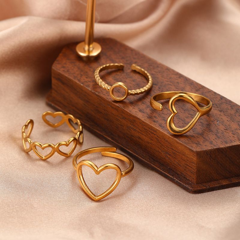 Gold Stainless Steel Gold-plated Openwork Heart Ring Set