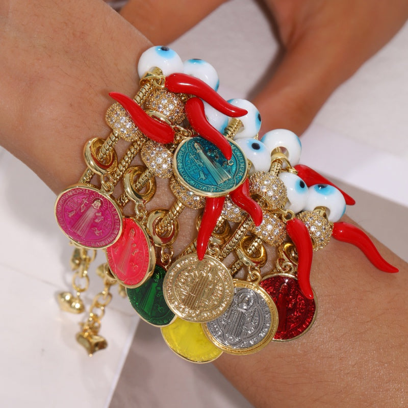 Gold-white Copper Inlaid Zircon Dripping Oil Pepper Round Portrait Eye Bracelet