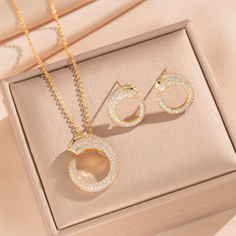 Golden Leopard Set Copper And Diamond-encrusted Leopard Earring And Necklace Set