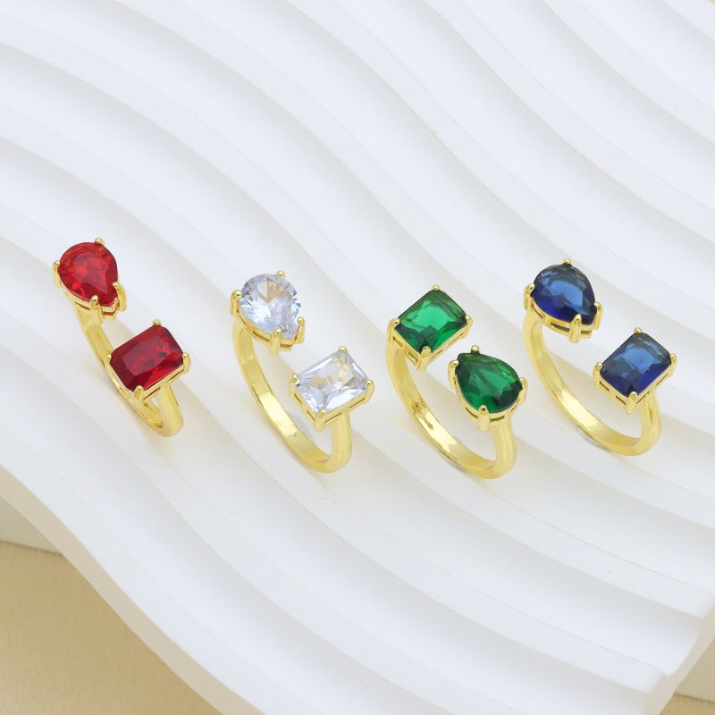 Green Copper Diamond Teardrop-shaped Square Ring