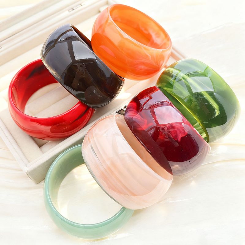 Jet Black Irregularly Shaped Resin Bracelet