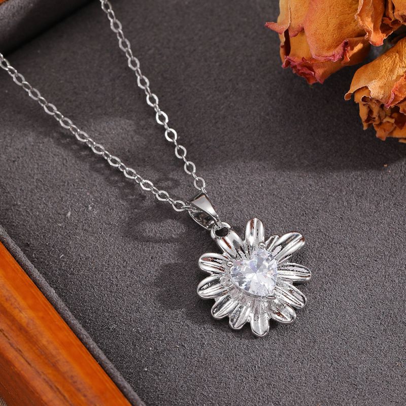 Necklace #2 304 Stainless Steel Diamond Flower Necklace