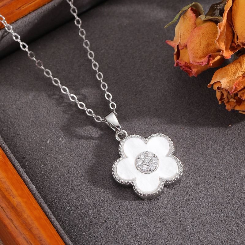 Necklace #2 304 Stainless Steel Diamond Flower Necklace