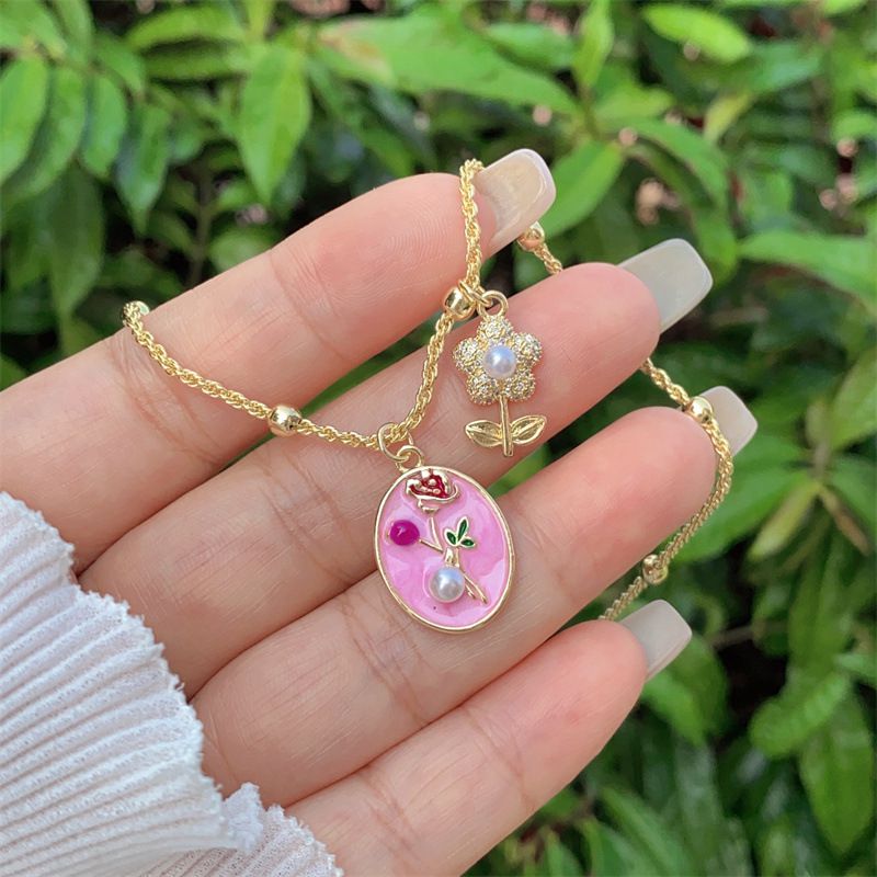 Necklace 2# Copper-gilt And Diamond-studded Floral Windmill Necklace