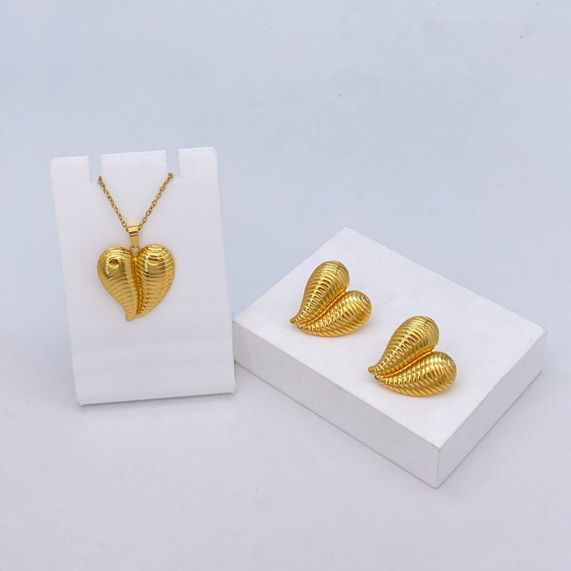 Ocean Series - 04 Titanium Steel Shell Necklace And Earring Set