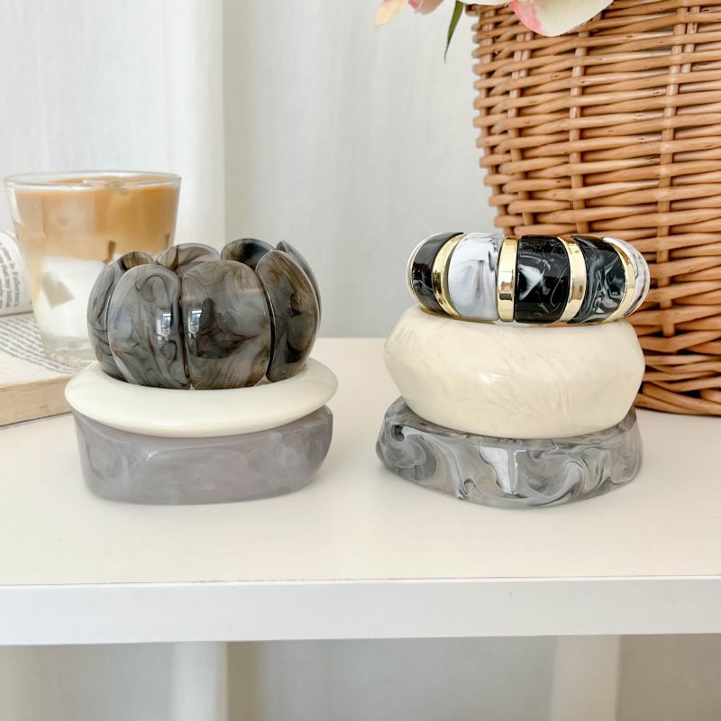 Pumpkin Beads Transparent Gray Resin Texture Irregular Bracelet