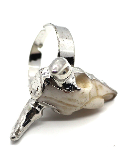 Fashion No. 1 (price For 2) Resin Bull Head Ring