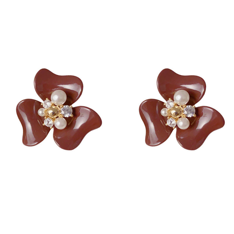 Red Pearl Petal Earrings With Diamond Embellishments (thickened With Real Gold Plating) Copper And Diamond-encrusted Petal Earrings